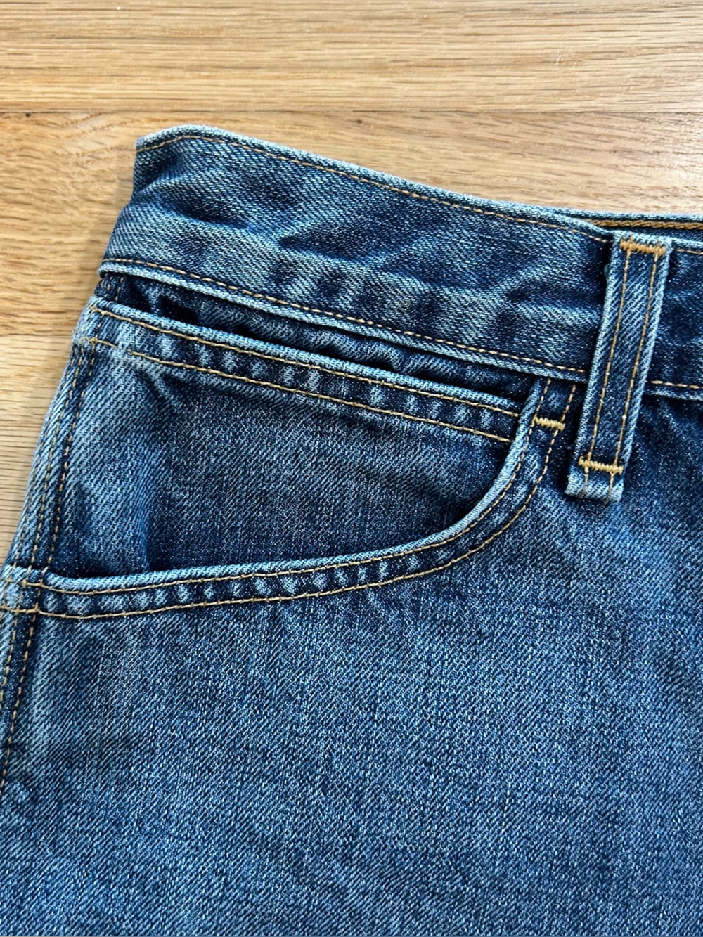 Rag & Bone Denim High Waisted Cut Off Shorts  2 inch Inseam Size 27 - Picture 2 of 13